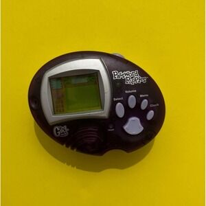 Password Puppies Voice-Activated Handheld Game -‎ Mattel - 2007 - Vintage